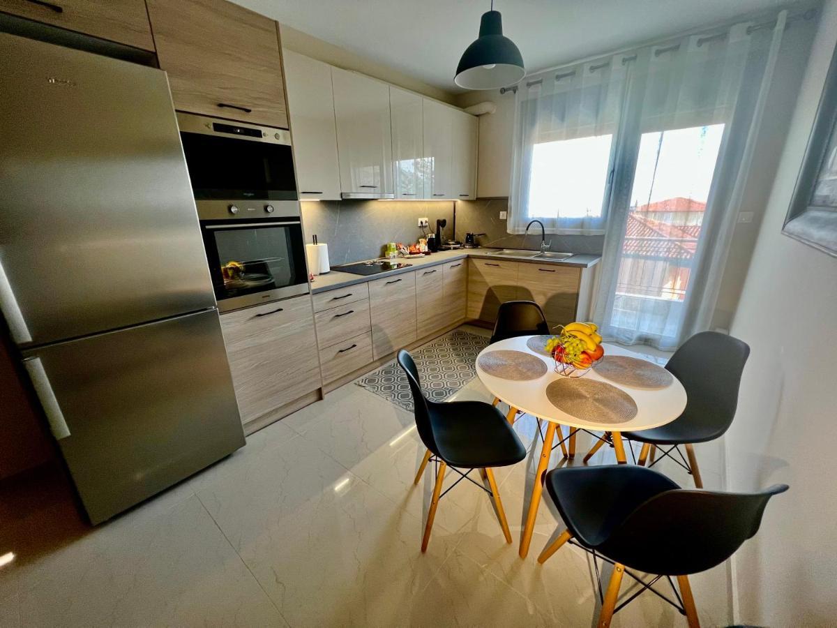 Aliki'S House Apartment Калампака Екстериор снимка